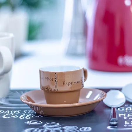 Familybo Mascarella 博洛尼亚