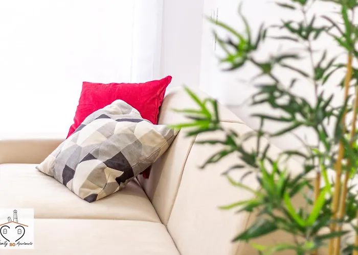 Familybo Mascarella * بولونيا