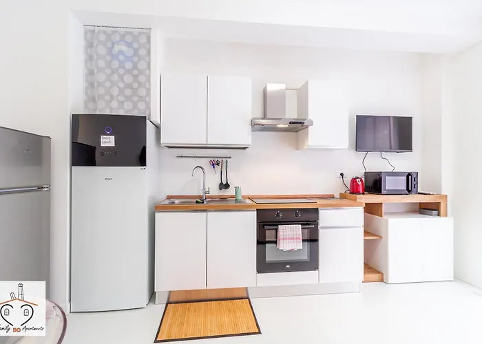 Familybo Mascarella شقة