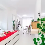 Апартаменты Familybo Mascarella *