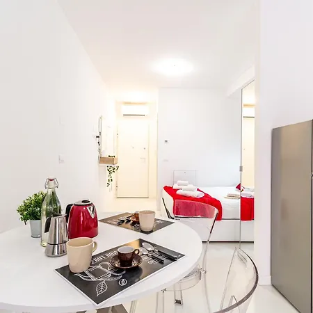 Familybo Mascarella *